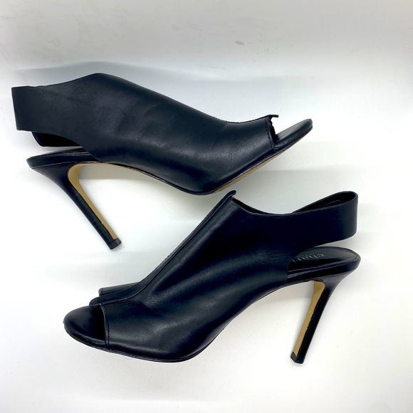 Charles by Charles David Peep Toe Sandal Pump - Picture 1 of 6